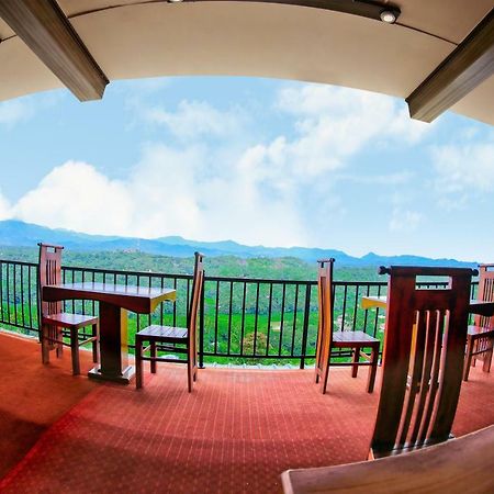 Romance Hills Hotel แคนดี้ ภายนอก รูปภาพ